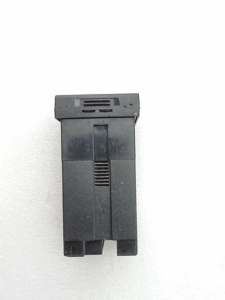 Unitech UT1148 Digital Temperature Controller 85-265VAC Rtd/Tc